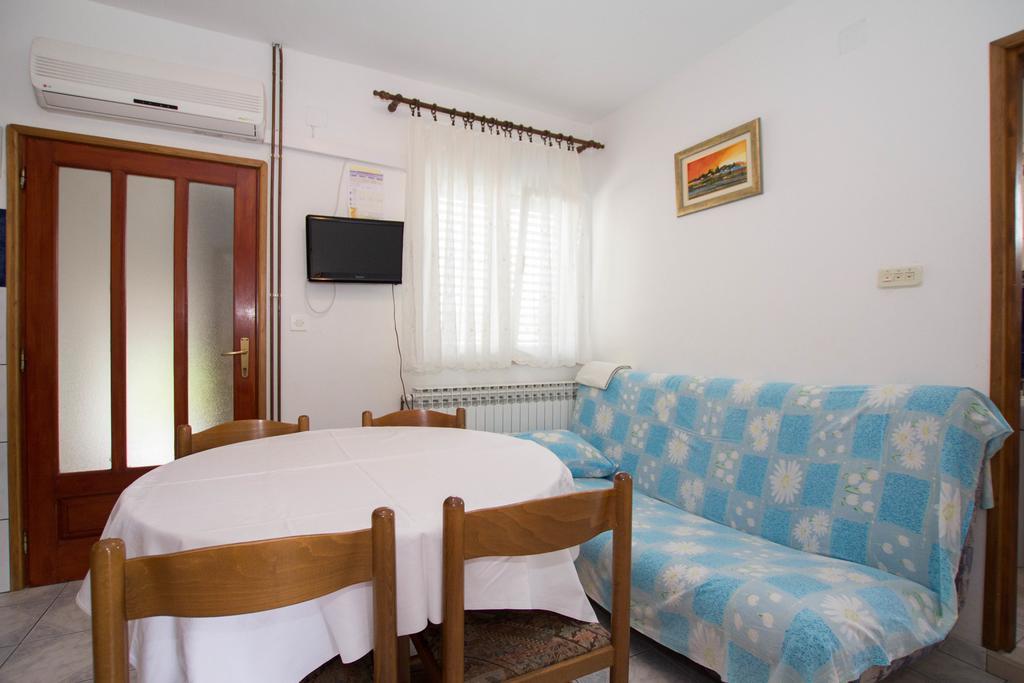 Apartments Bartul Sućuraj Dış mekan fotoğraf